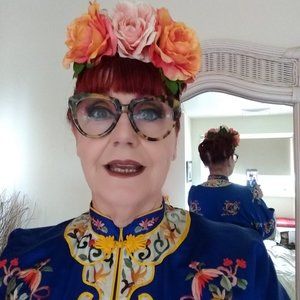 Meet your Posher, Victoria